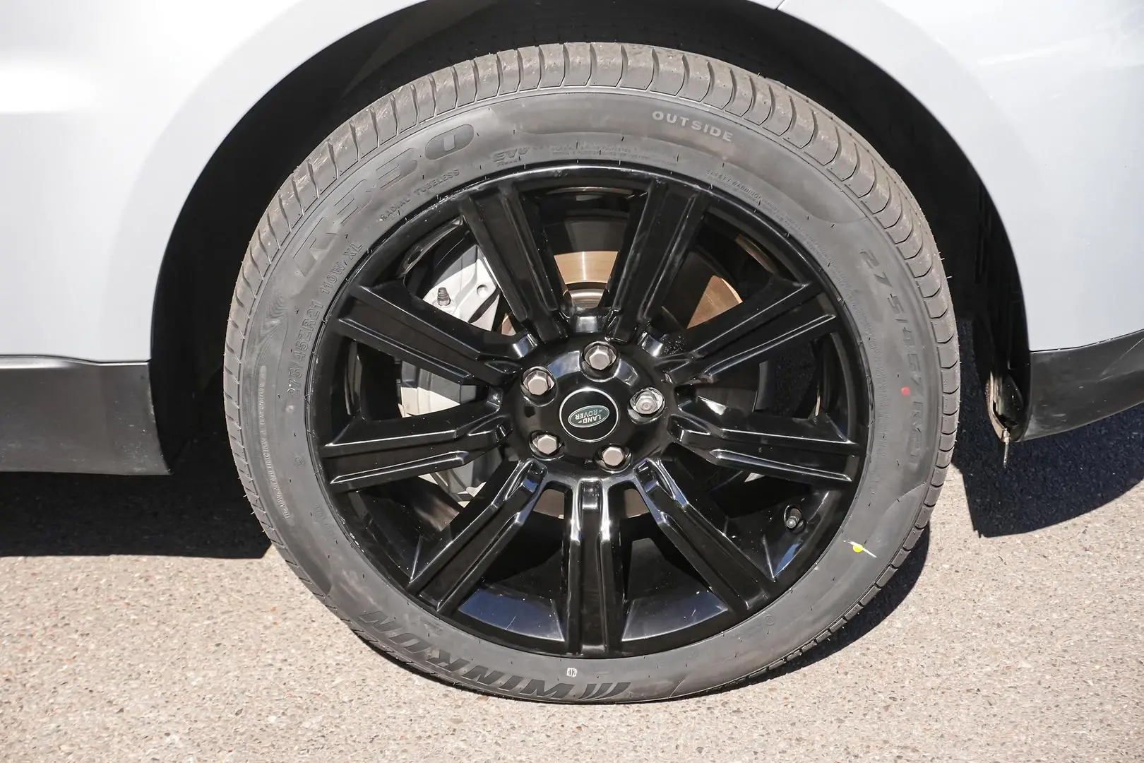 2021 Land Rover Range Rover Sport Gallery Image 12