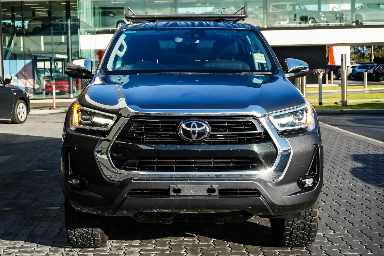 2021 Toyota Hilux Gallery Image 4