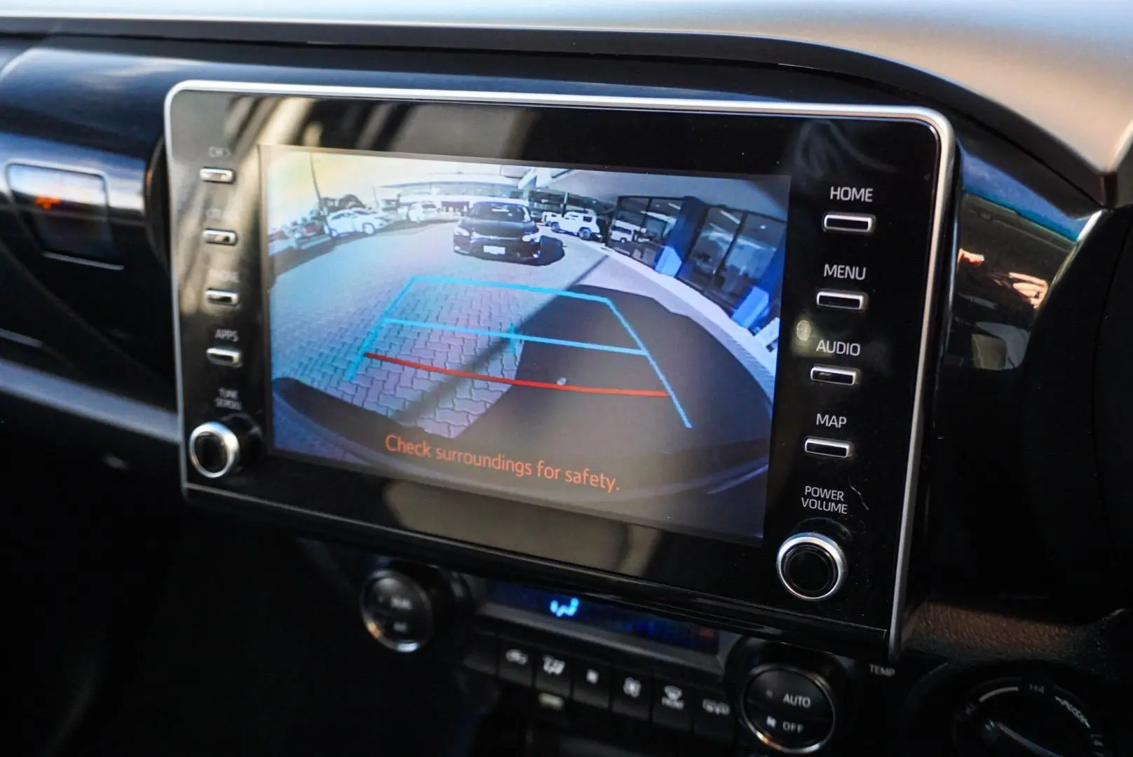 2022 Toyota Hilux Gallery Image 22