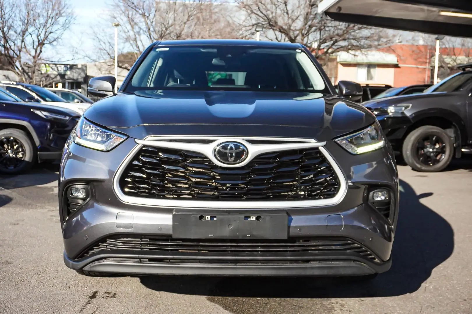 2024 Toyota Kluger Gallery Image 4
