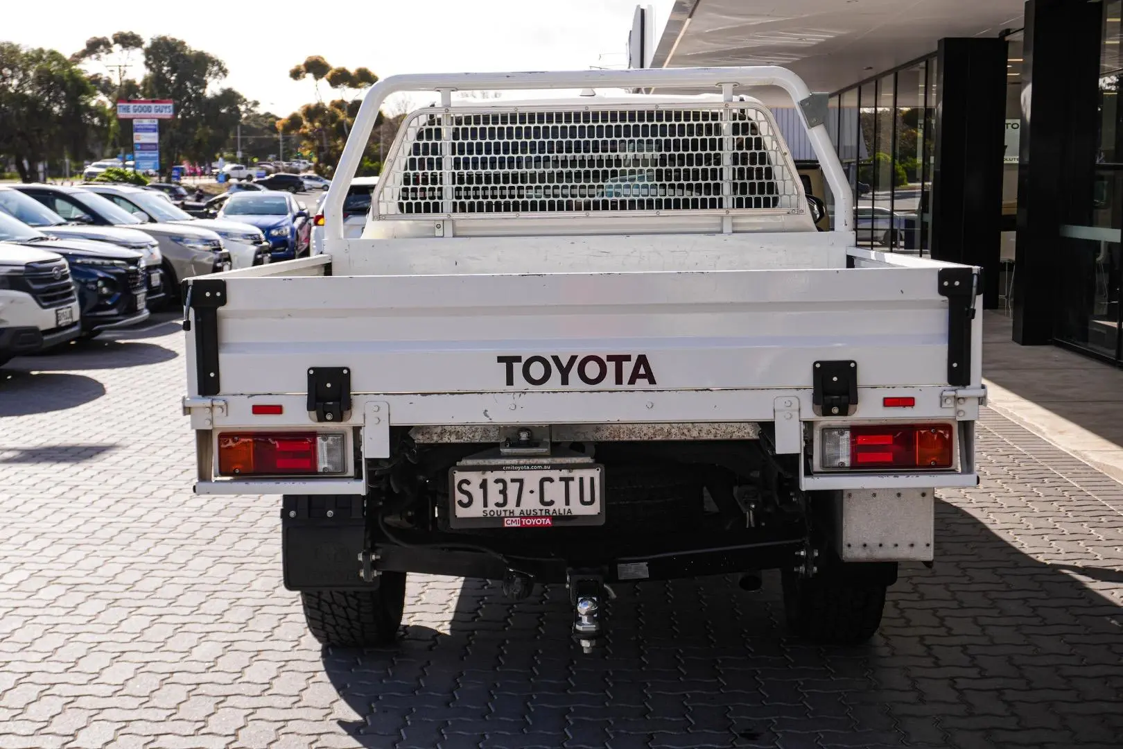 2023 Toyota Hilux Gallery Image 6
