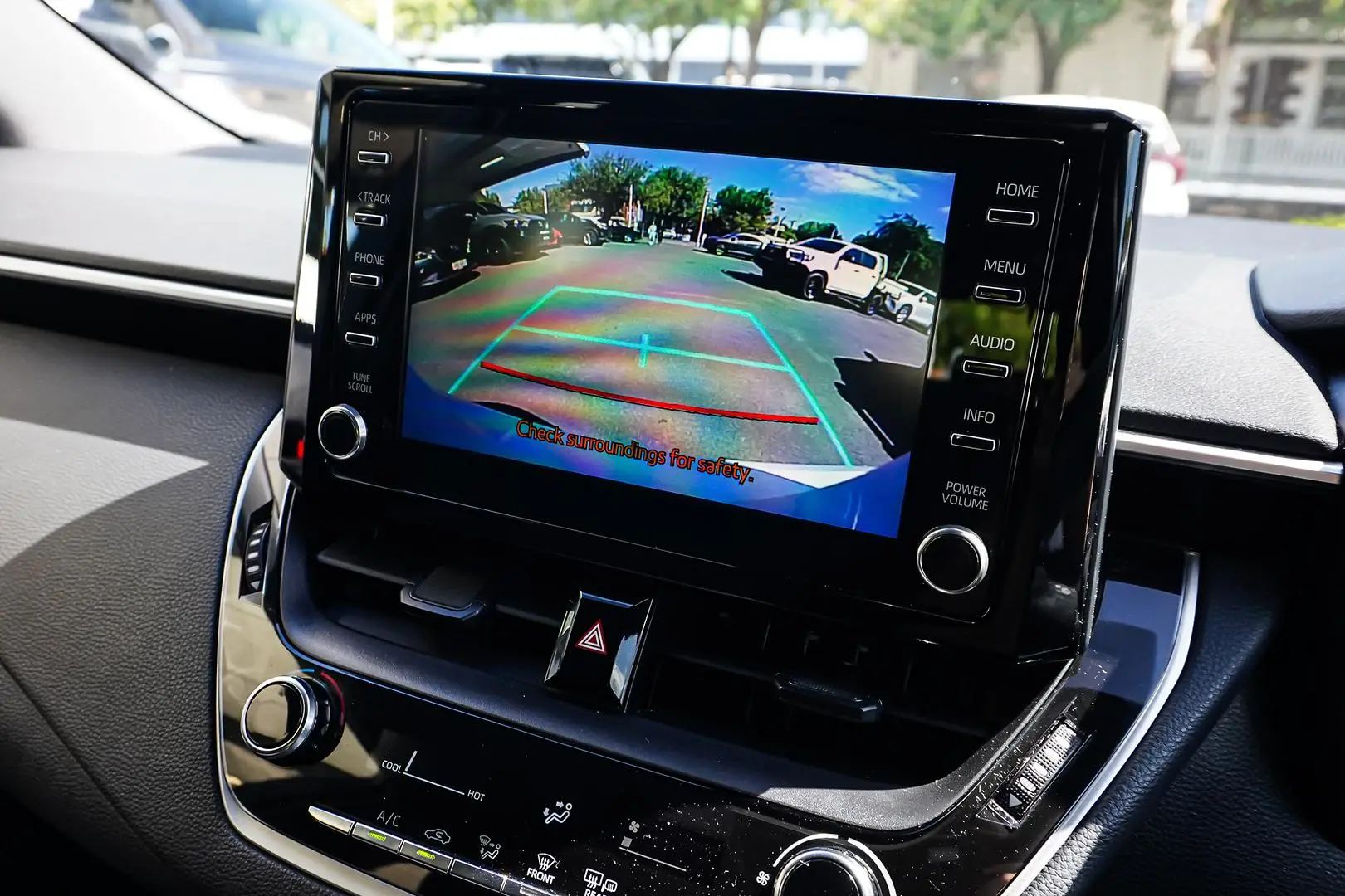 2019 Toyota Corolla Gallery Image 21