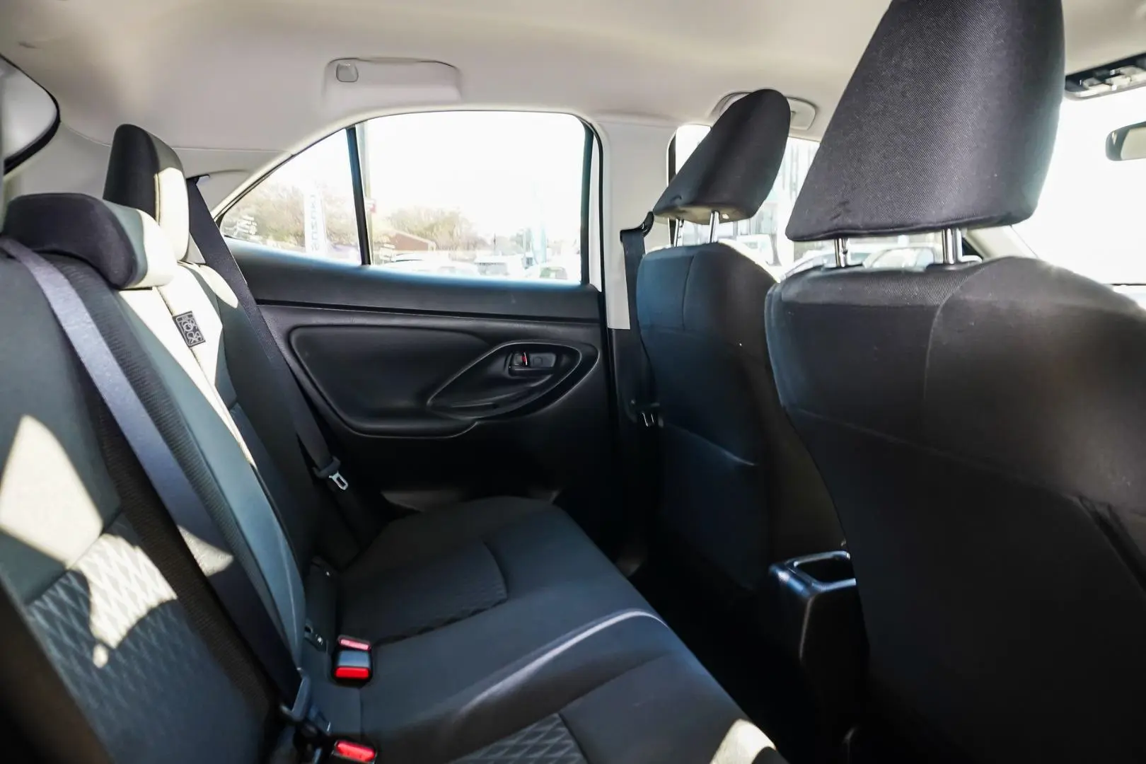 2021 Toyota Yaris Cross Gallery Image 6