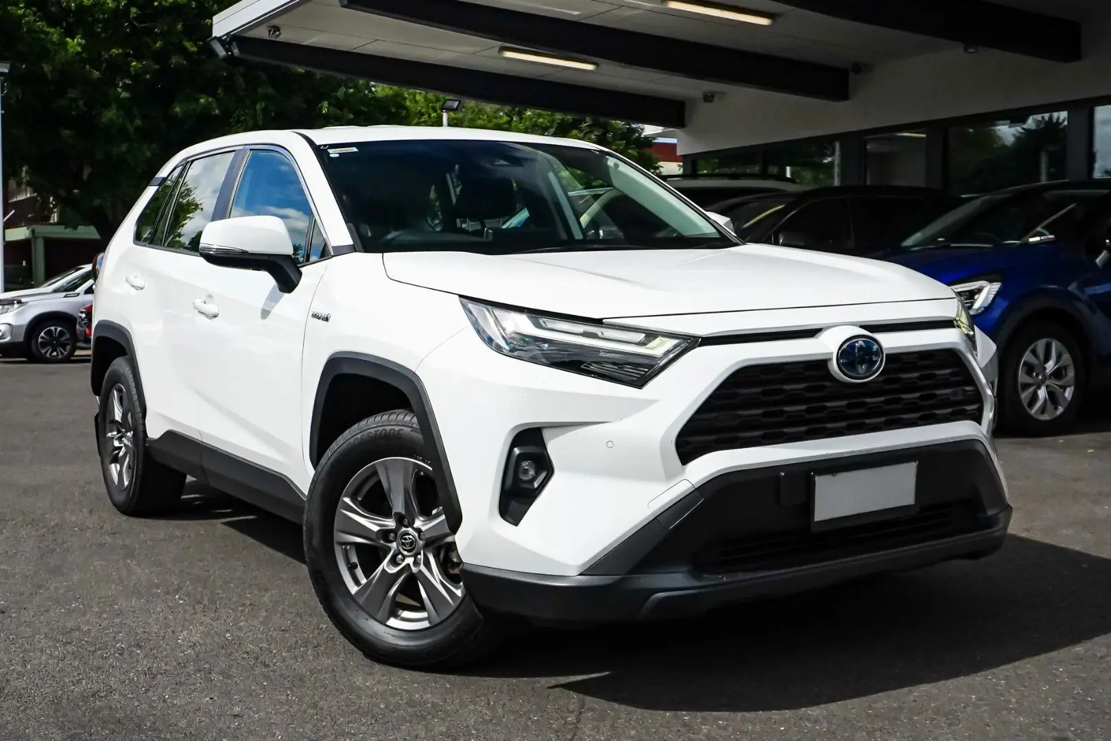 2023 Toyota RAV4 Gallery Image 2
