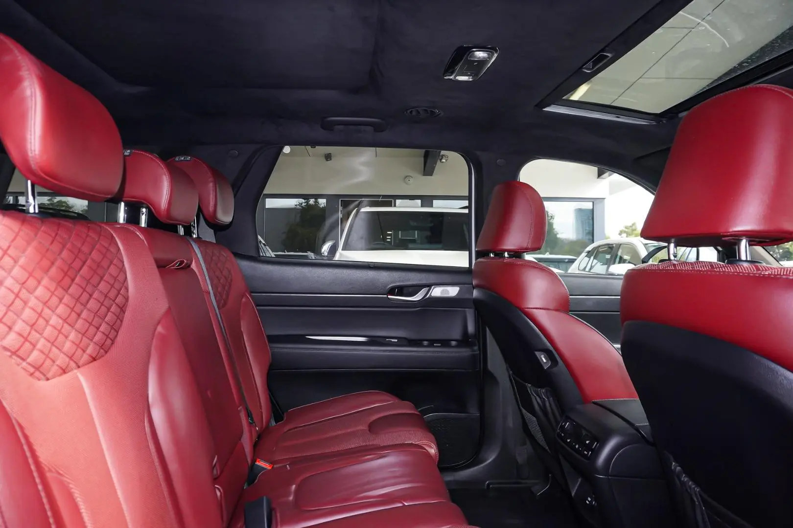 2021 Hyundai Palisade Gallery Image 8