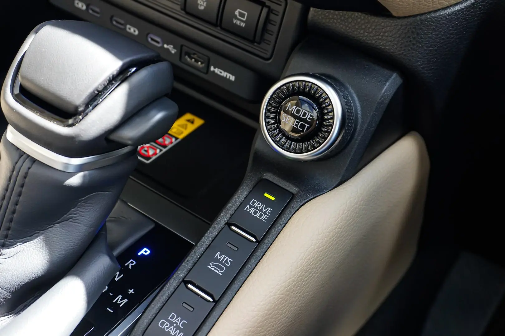 2026 Toyota Landcruiser Prado Gallery Image 21