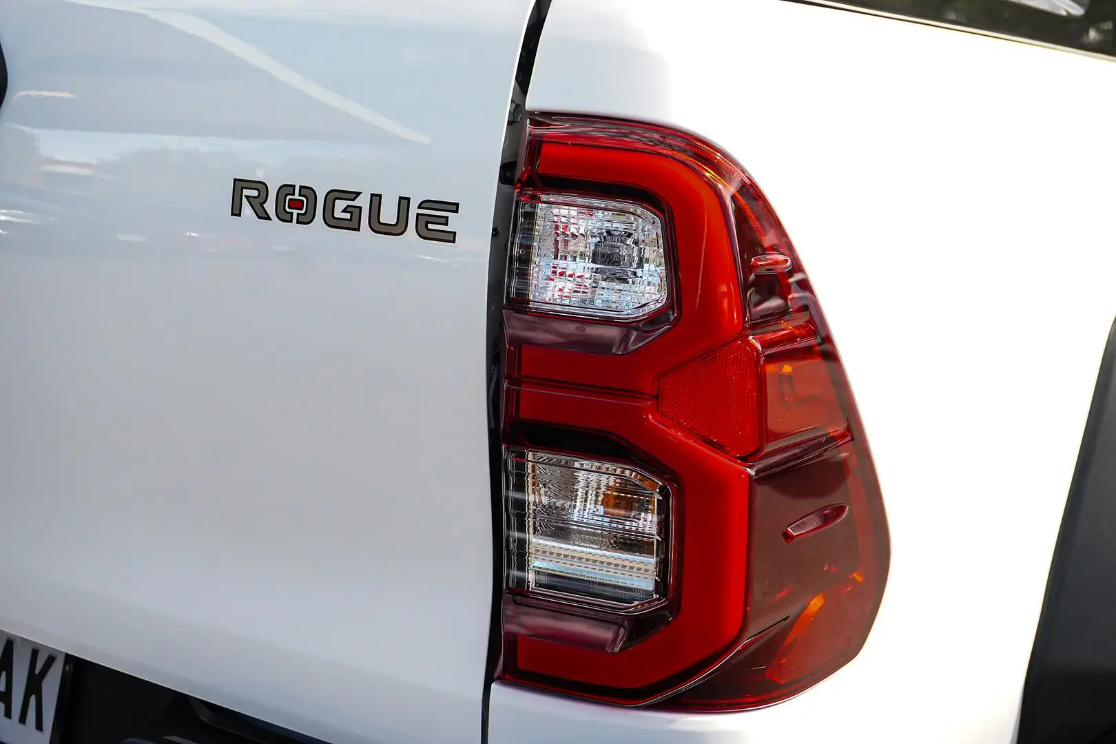 2024 Toyota Hilux Gallery Image 13