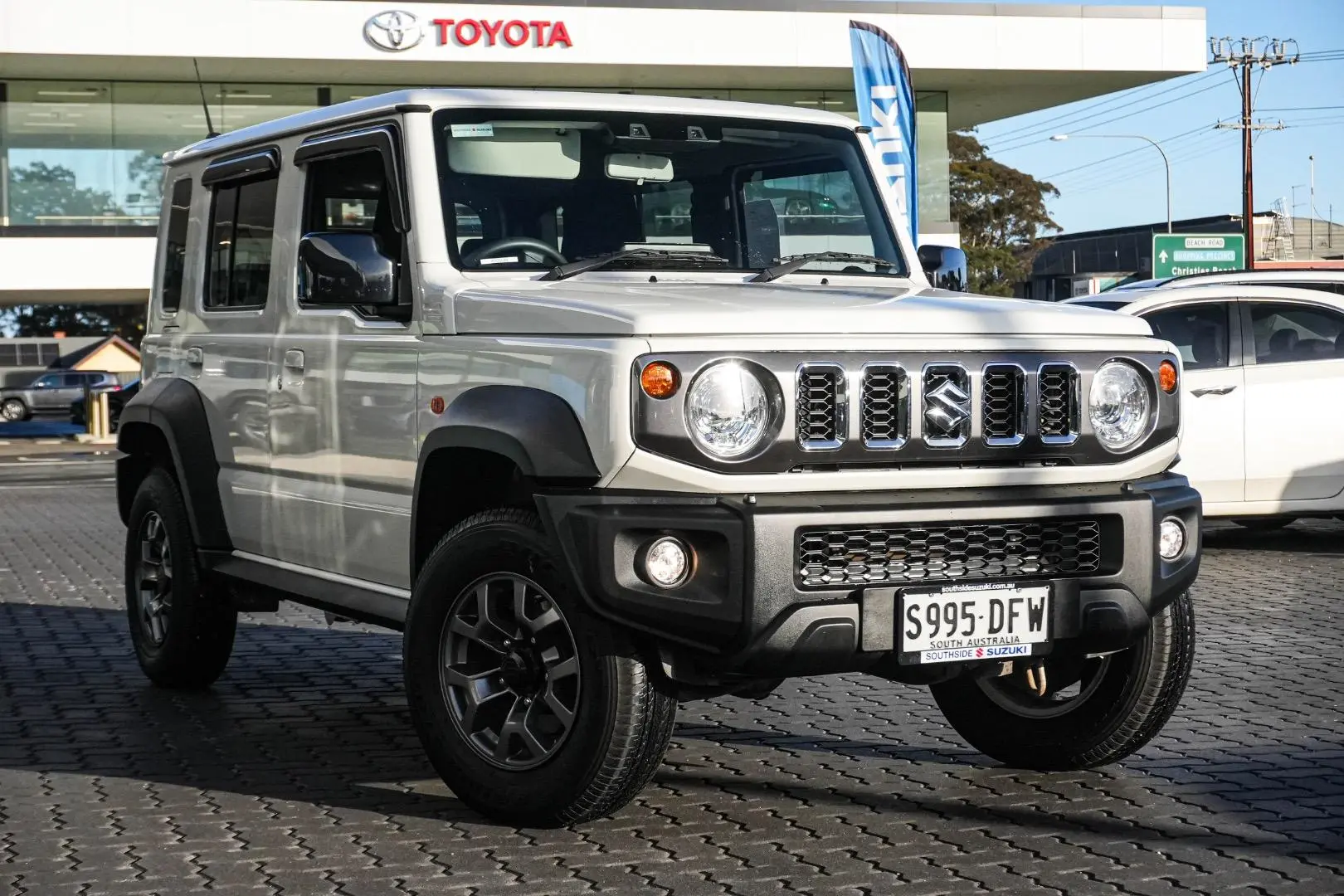 2024 Suzuki Jimny Gallery Image 2