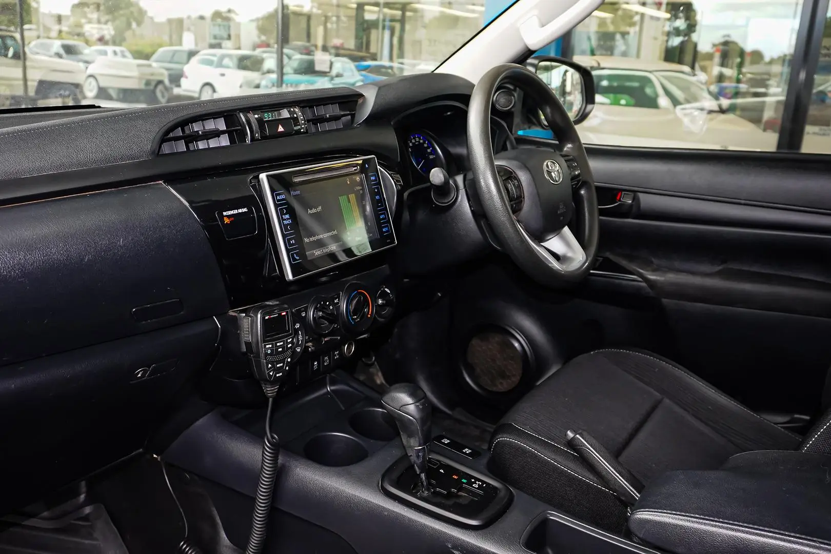 2019 Toyota Hilux Gallery Image 10