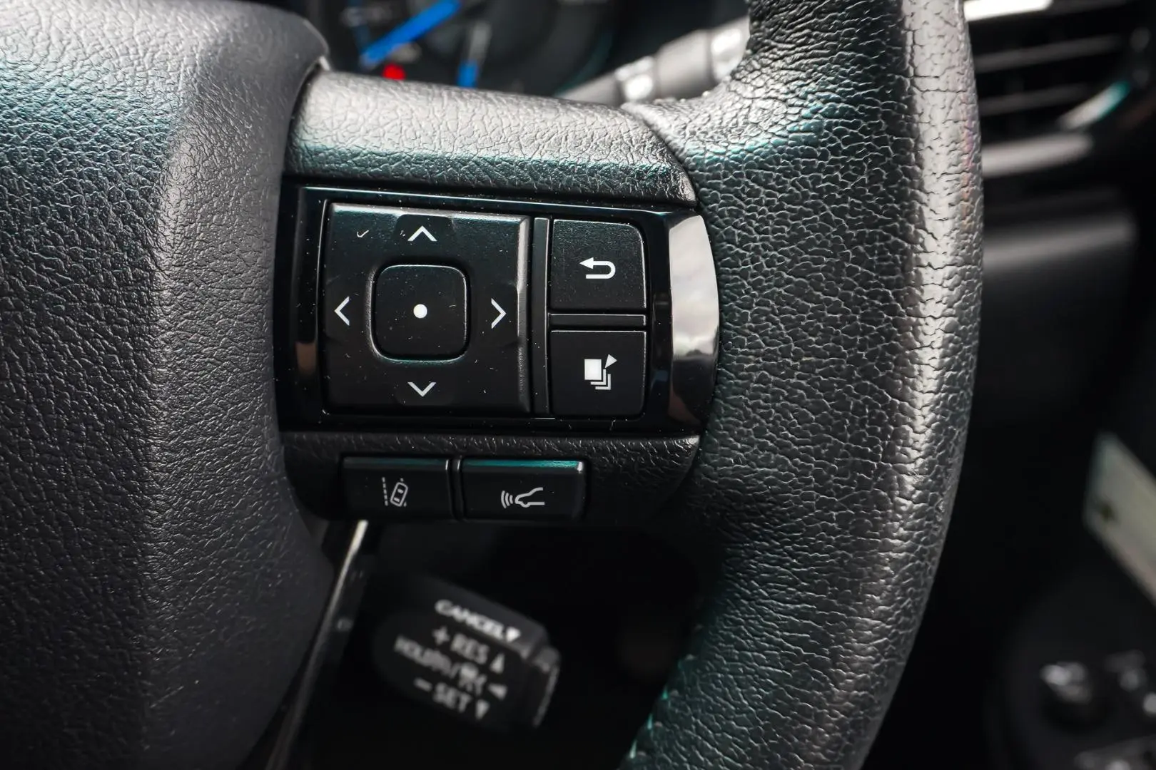 2022 Toyota Hilux Gallery Image 19