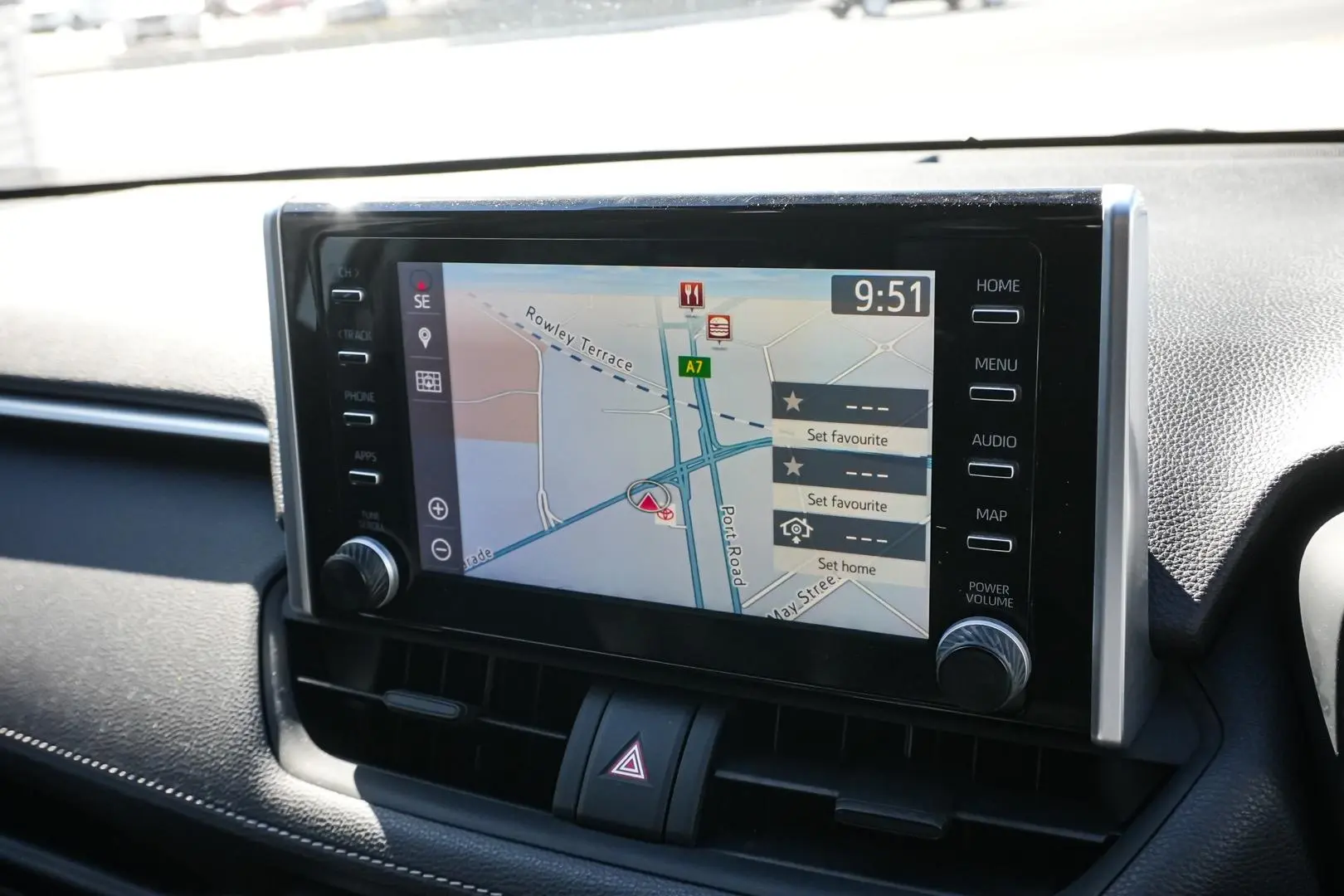 2019 Toyota RAV4 Gallery Image 22