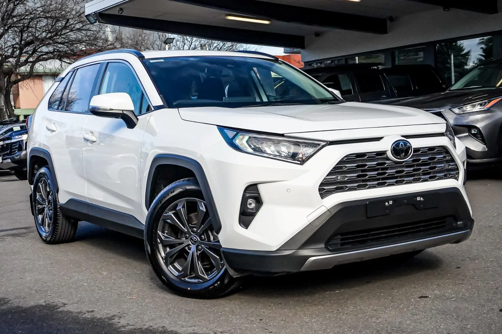 2024 Toyota RAV4 Gallery Image 2