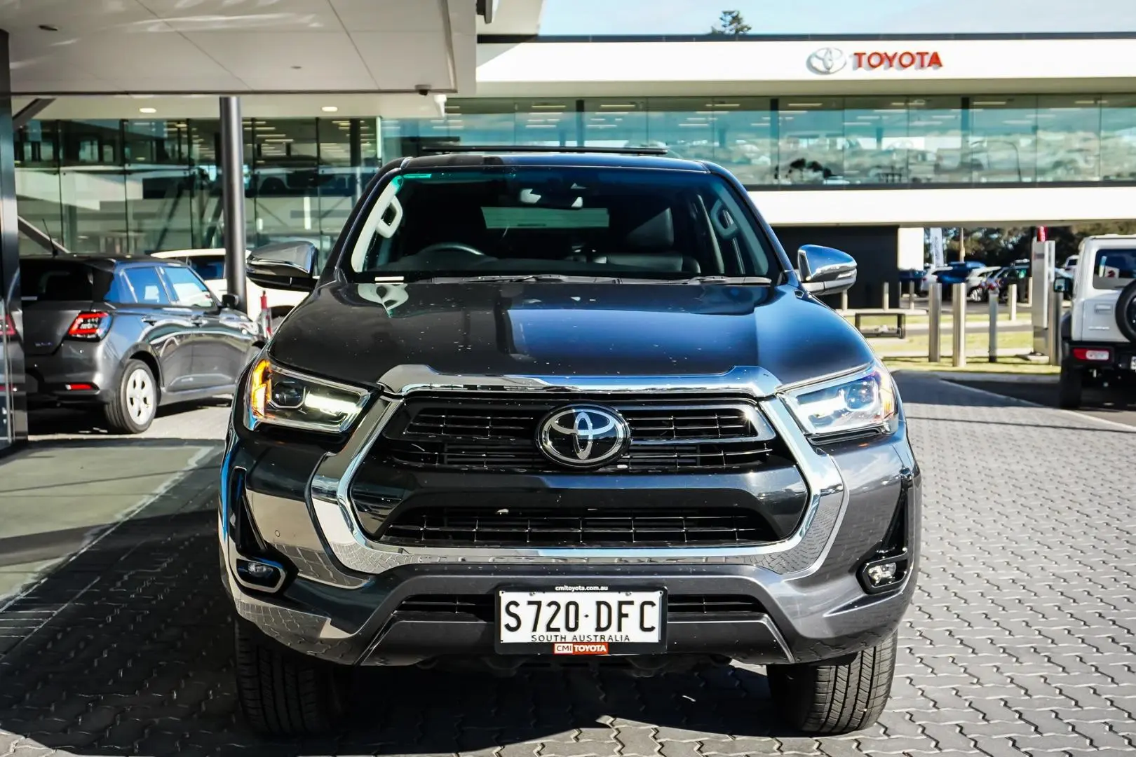 2022 Toyota Hilux Gallery Image 4
