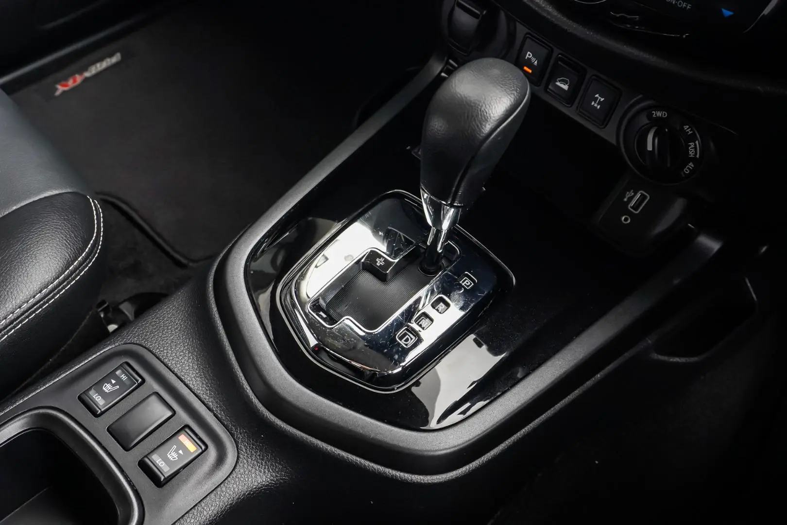 2022 Nissan Navara Gallery Image 21