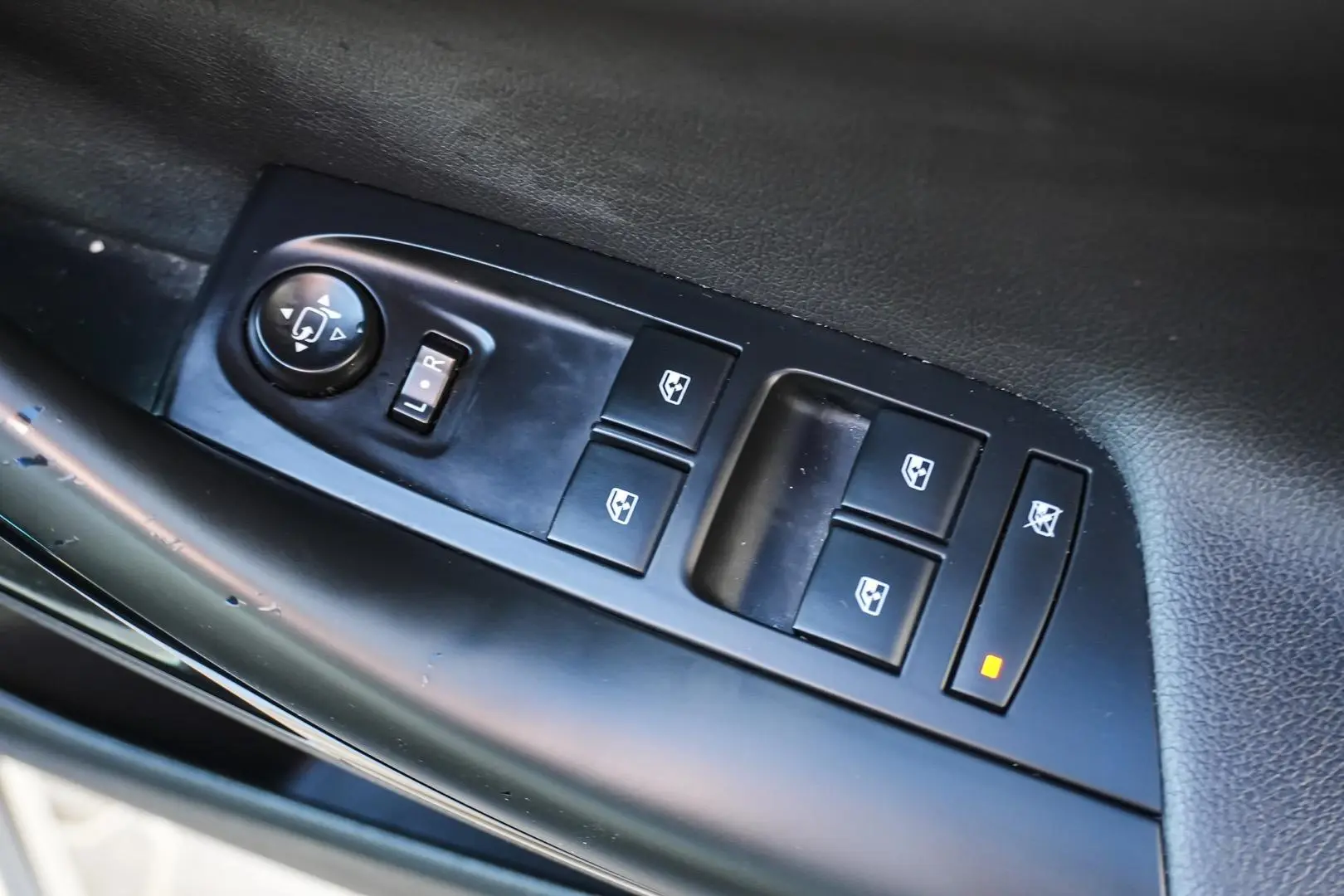 2017 Holden Astra Gallery Image 16