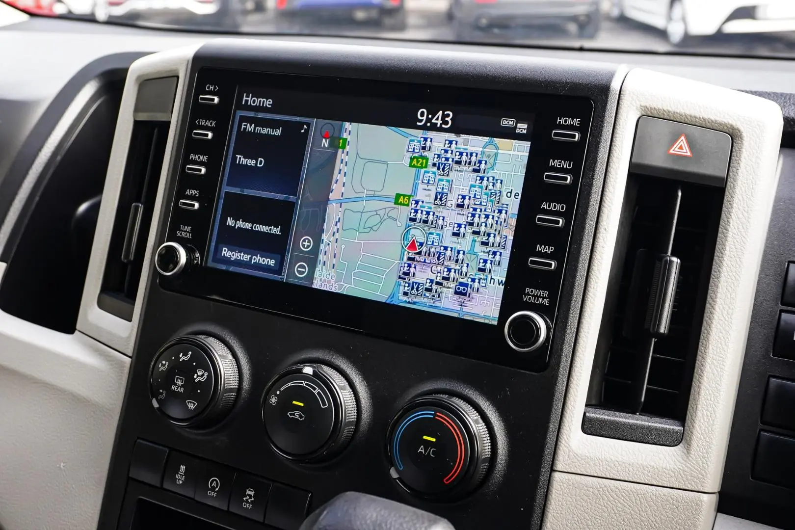 2022 Toyota Hiace Gallery Image 20