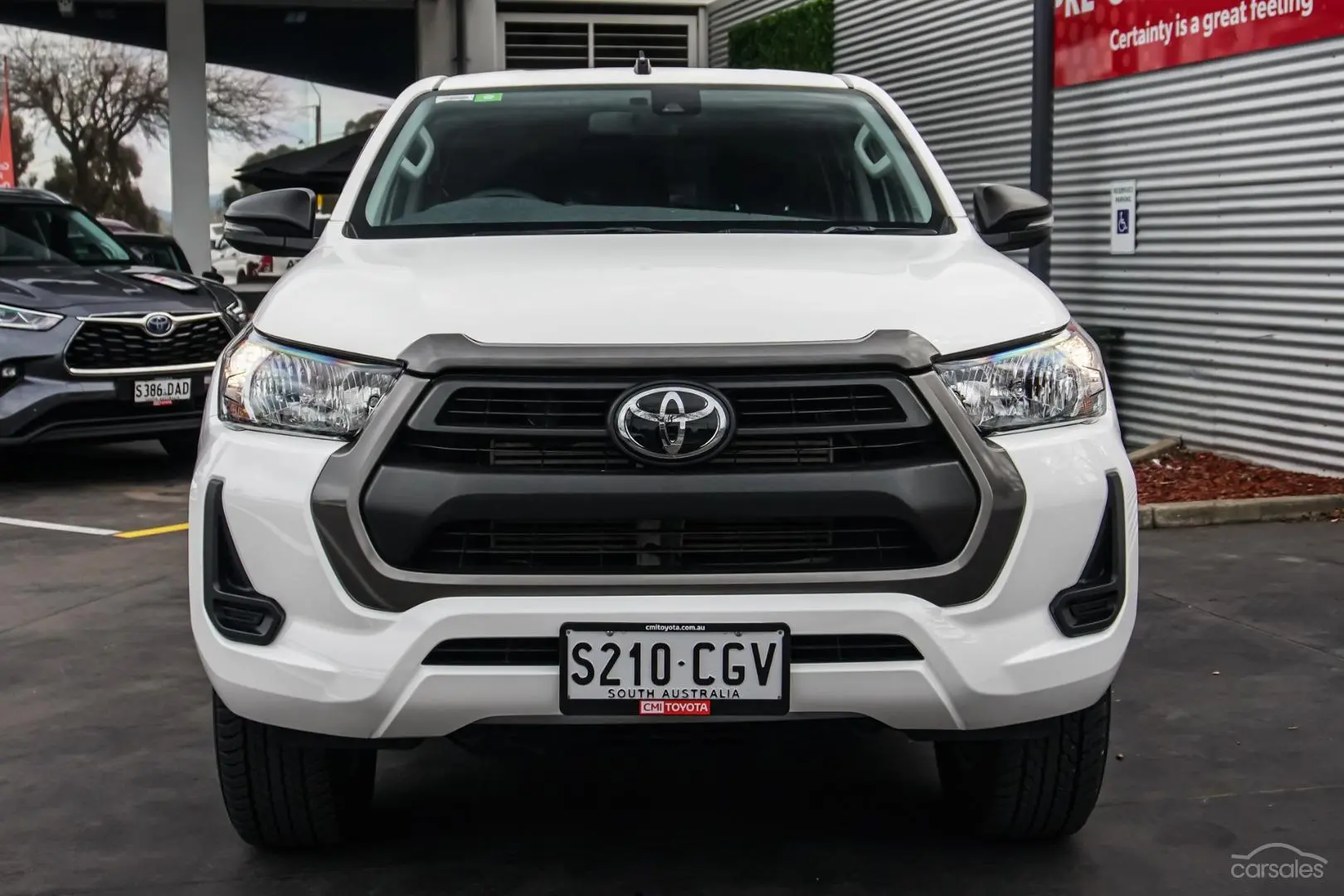 2020 Toyota Hilux Image 4