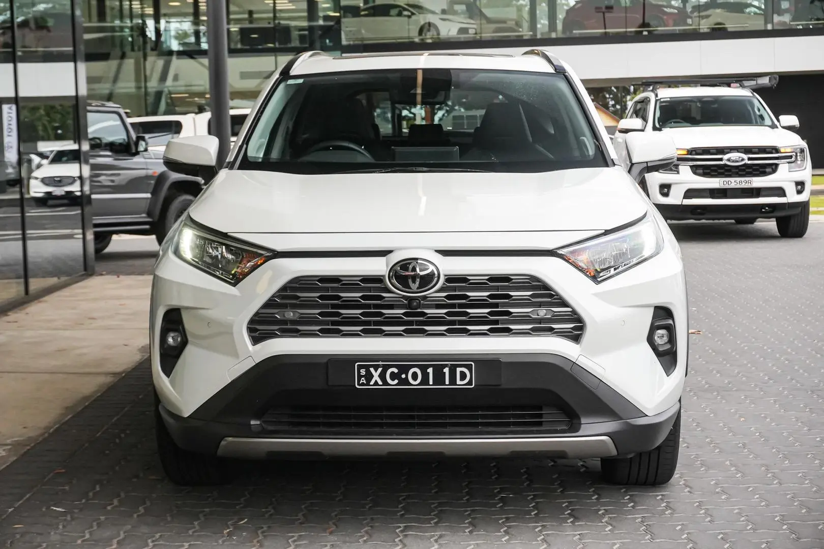 2022 Toyota RAV4 Gallery Image 5