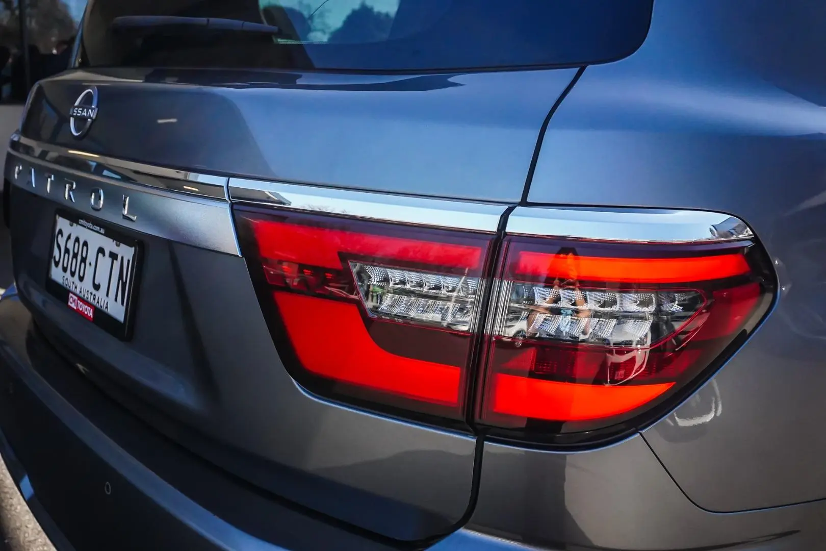 2022 Nissan Patrol Gallery Image 17