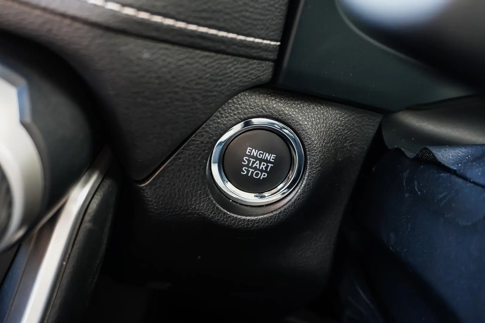 2024 Toyota RAV4 Gallery Image 25