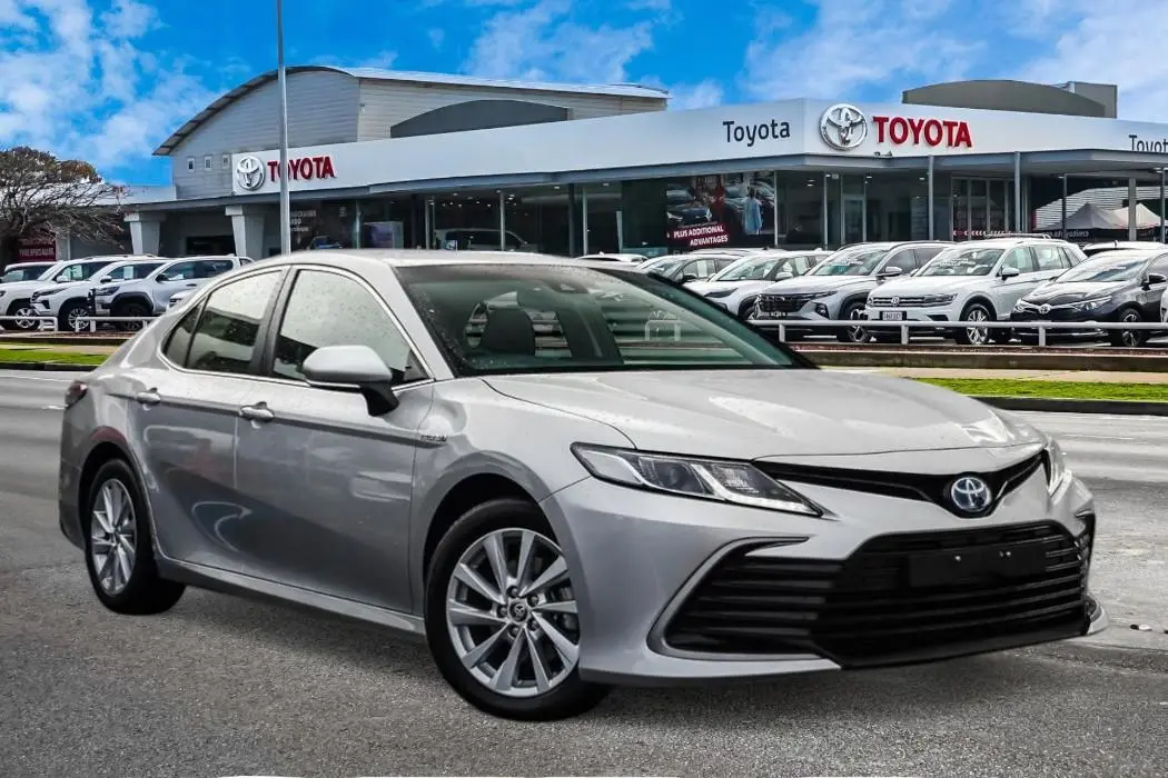 2023 Toyota Camry Gallery Image 1