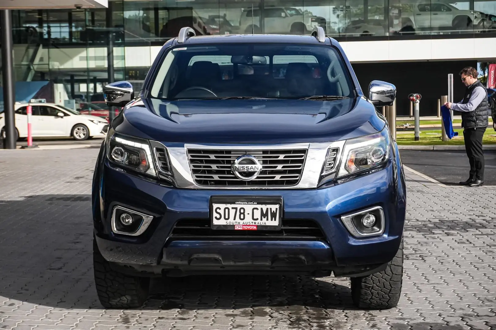 2019 Nissan Navara Gallery Image 5