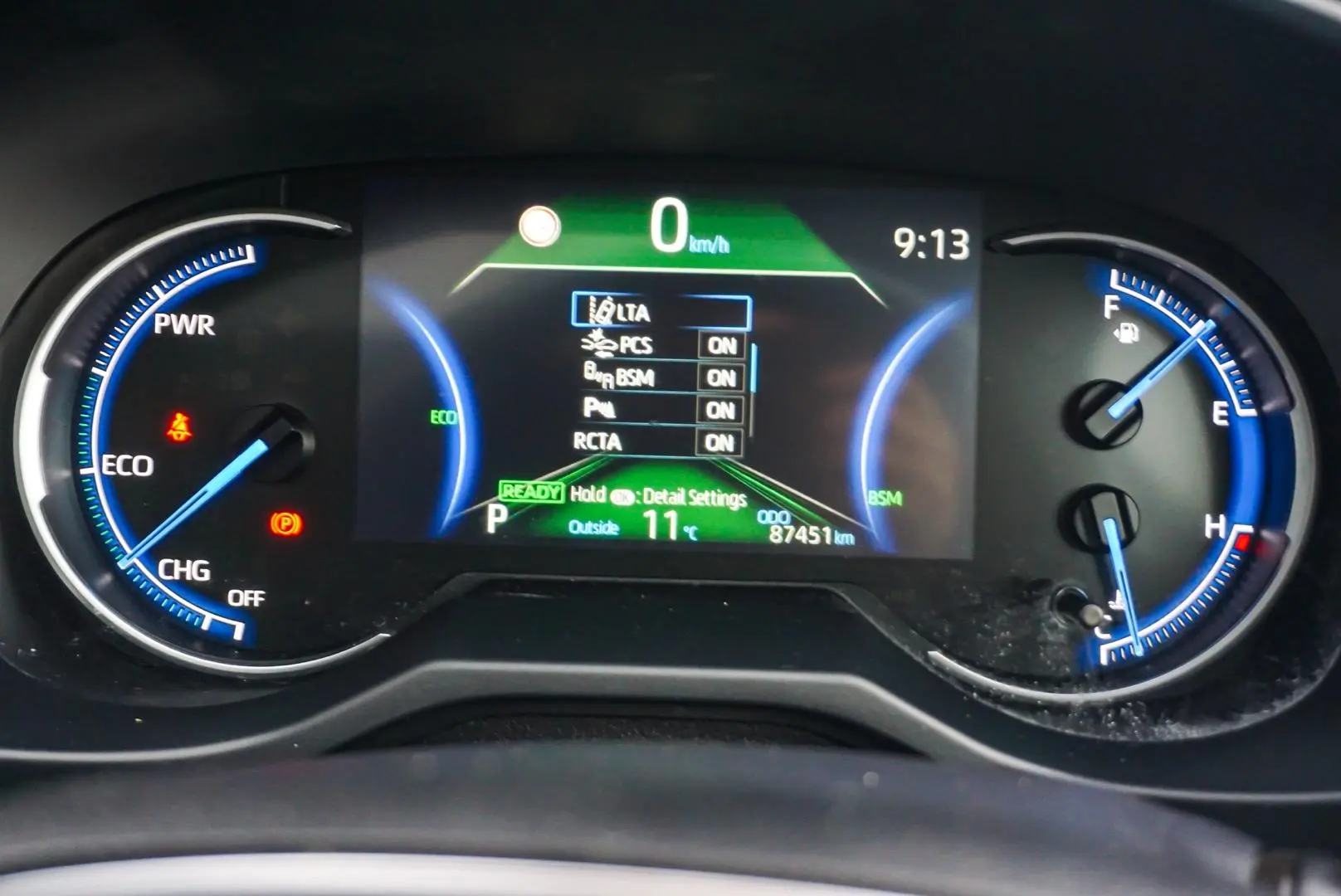 2021 Toyota RAV4 Gallery Image 16