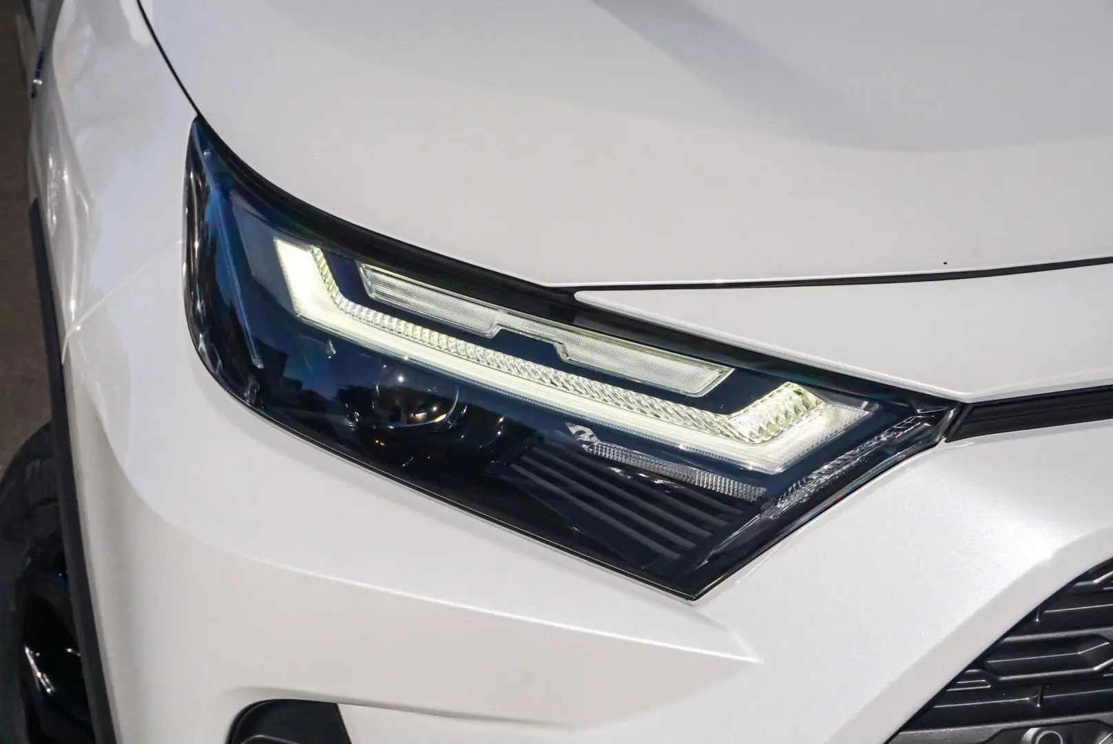 2022 Toyota RAV4 Gallery Image 12