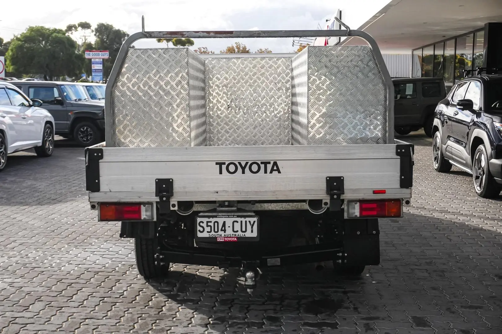 2023 Toyota Hilux Gallery Image 6