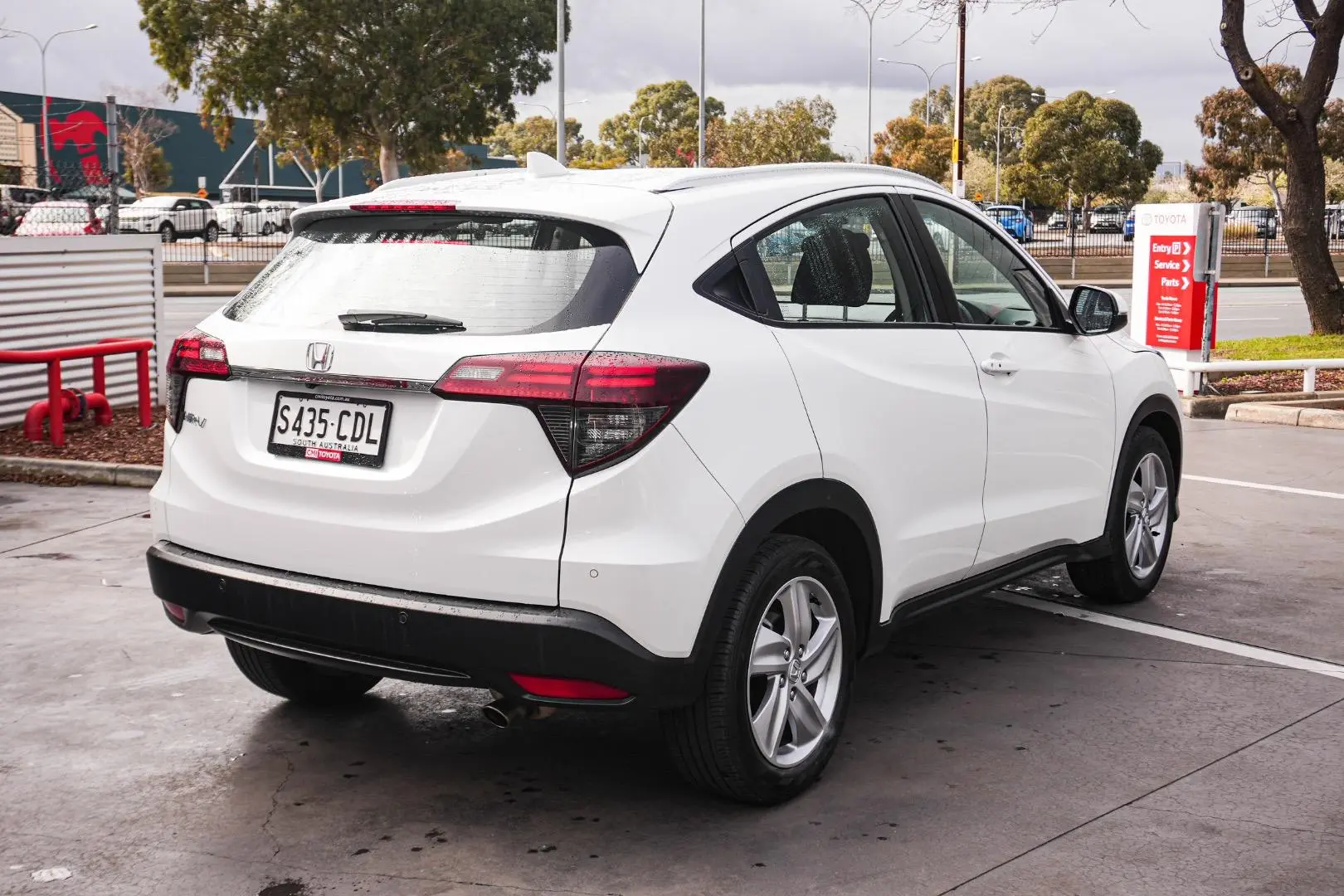 2020 Honda HR-V Gallery Image 3