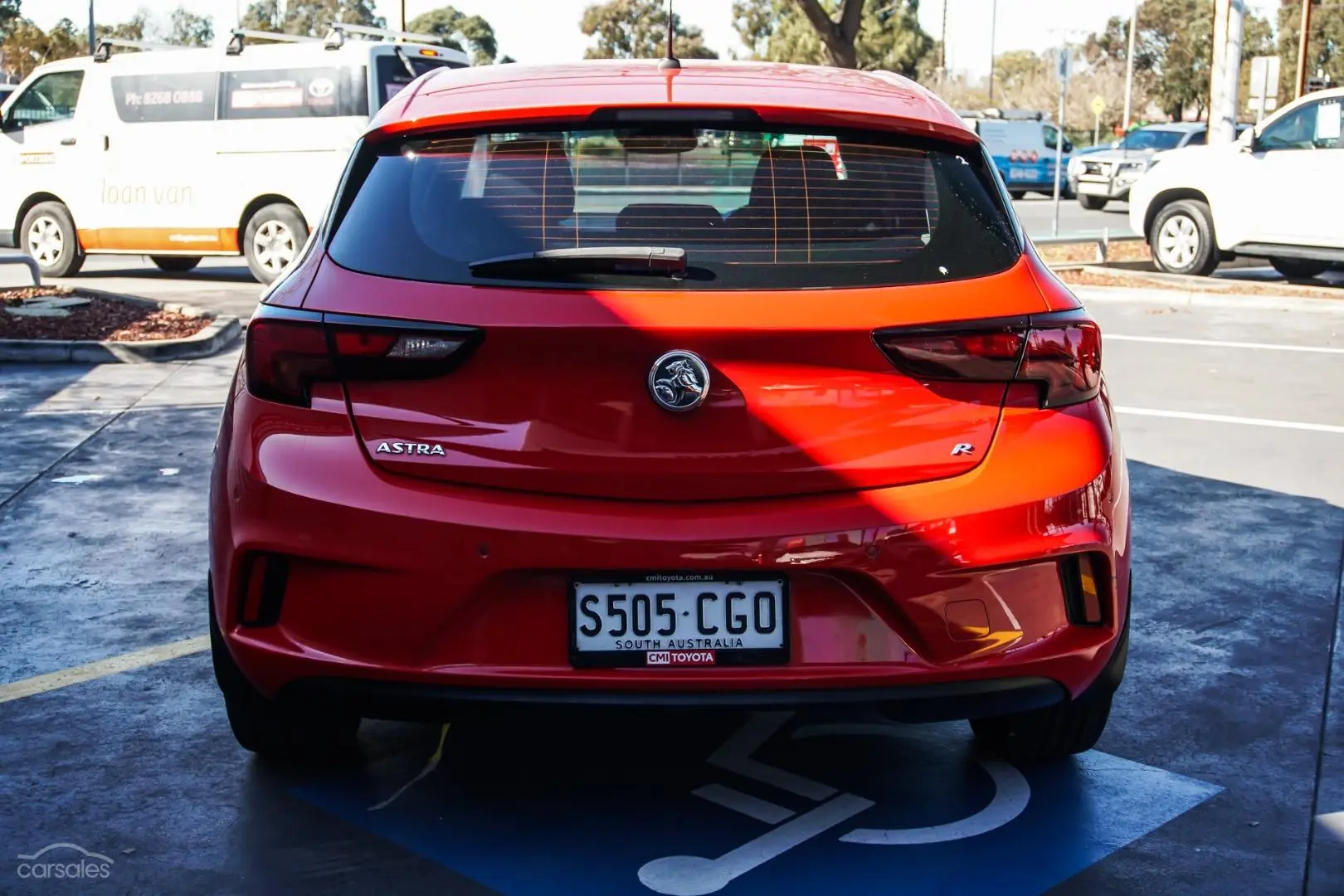 2017 Holden Astra Image 5