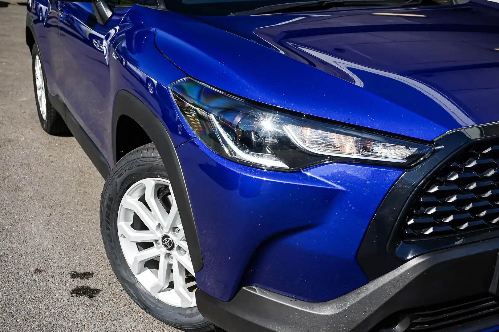 2024 Toyota Corolla Cross Gallery Image 10