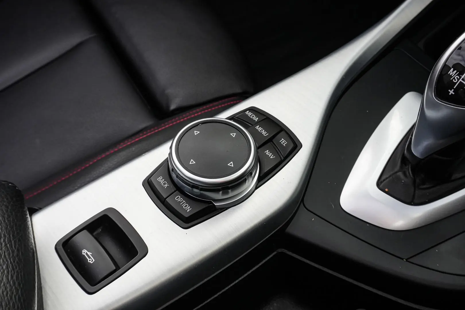 2014 BMW 2 Series Gallery Image 21