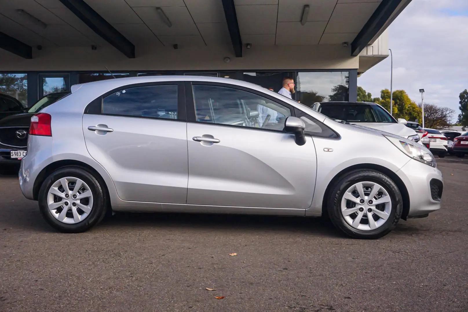 2013 Kia Rio Gallery Image 4