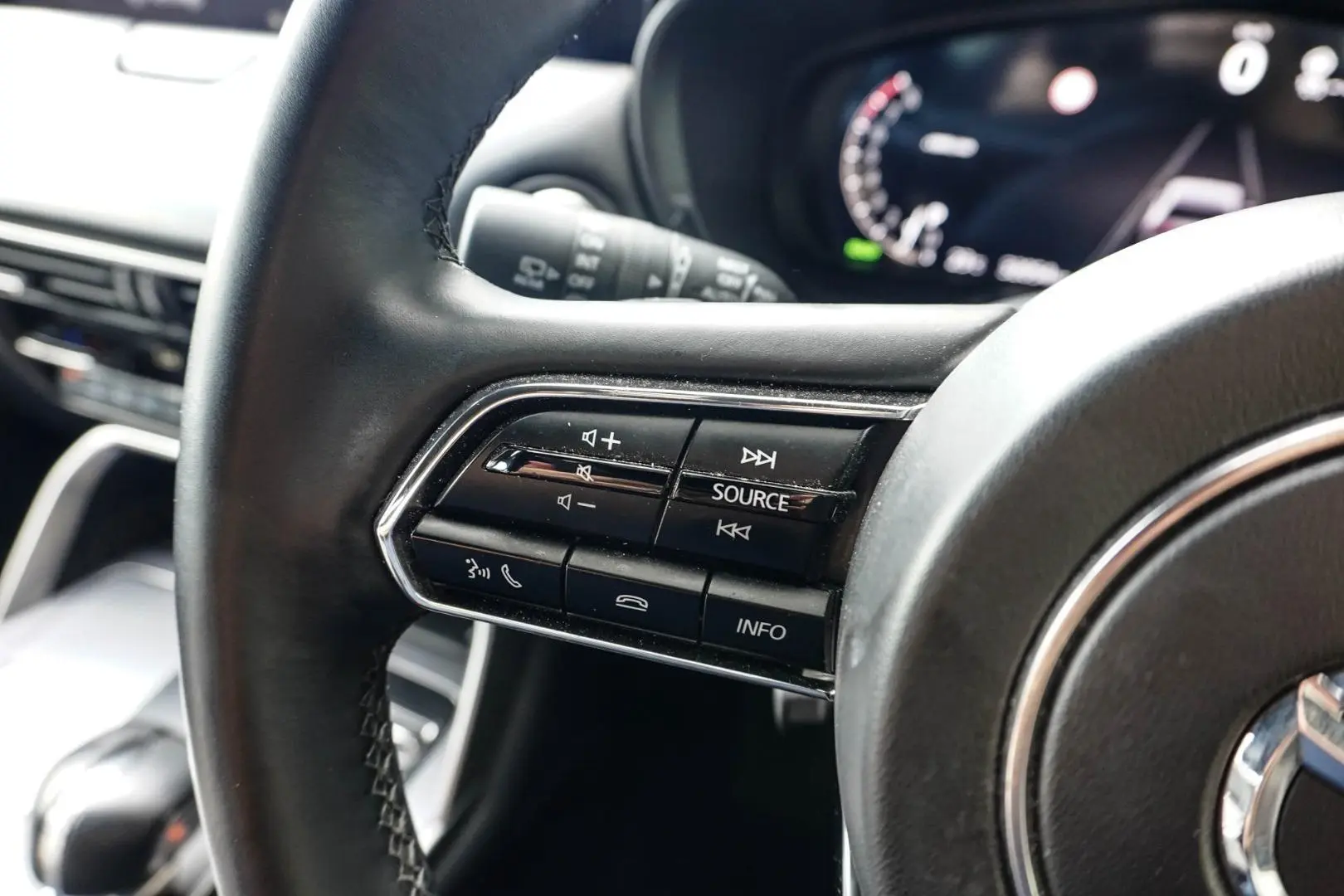 2023 Mazda CX-60 Gallery Image 21