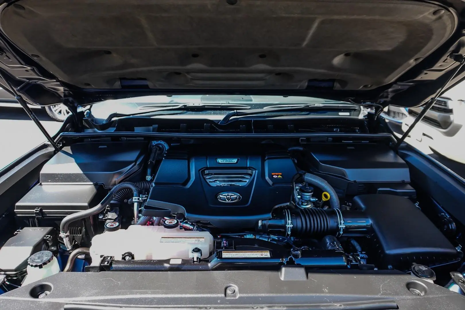 2022 Toyota Landcruiser Gallery Image 25