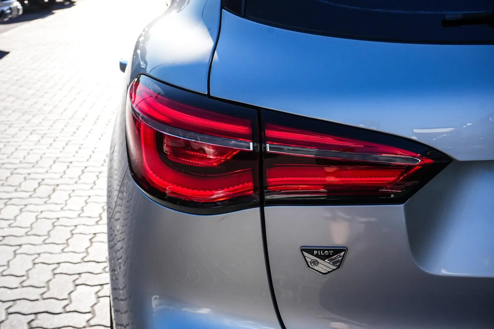 2022 MG HS Gallery Image 8