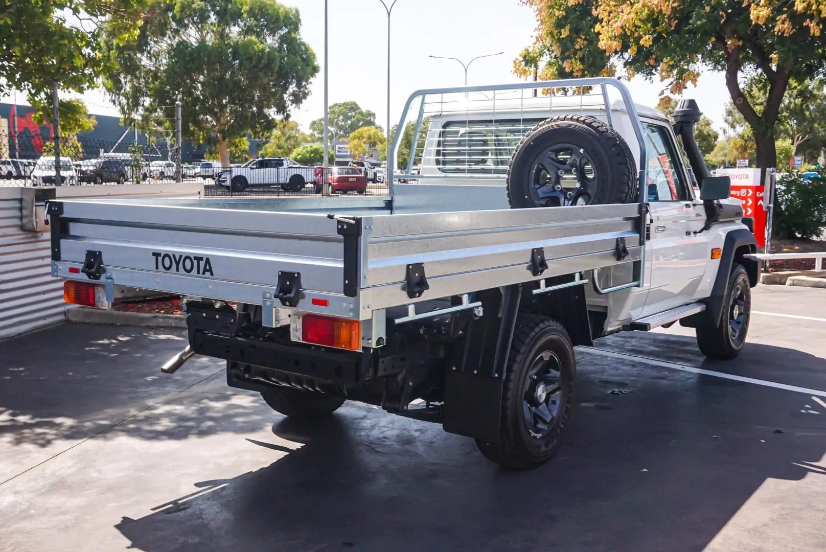 2024 Toyota Landcruiser Gallery Image 3