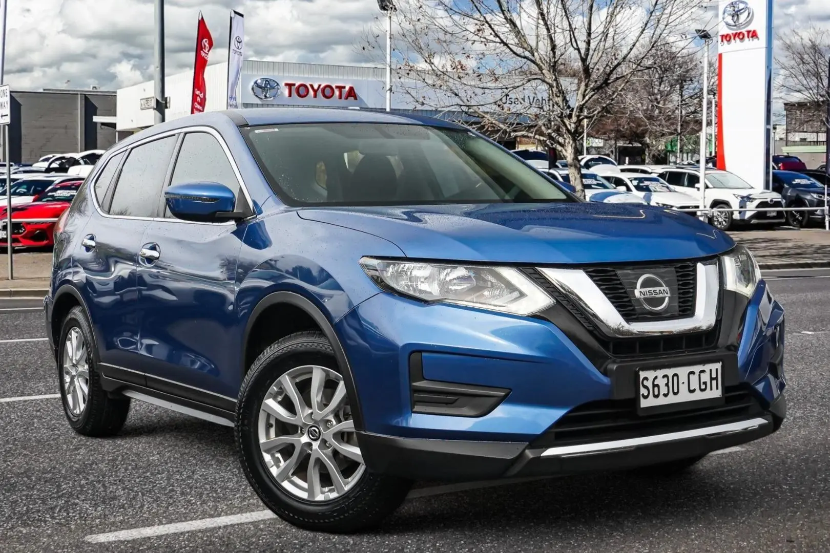 2020 Nissan X-TRAIL Image