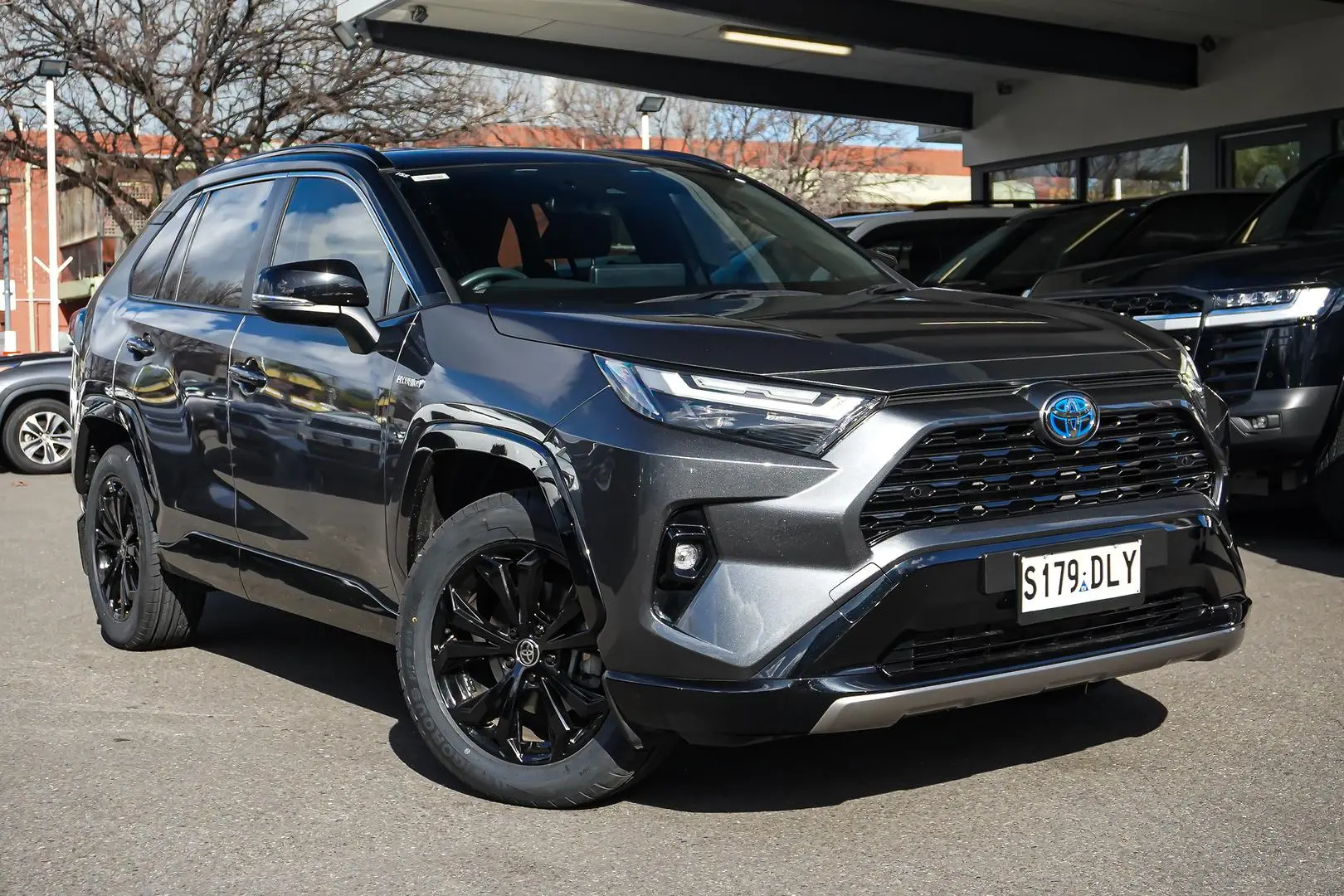 2024 Toyota RAV4 Gallery Image 2