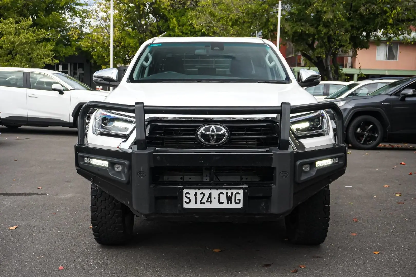 2023 Toyota Hilux Gallery Image 4