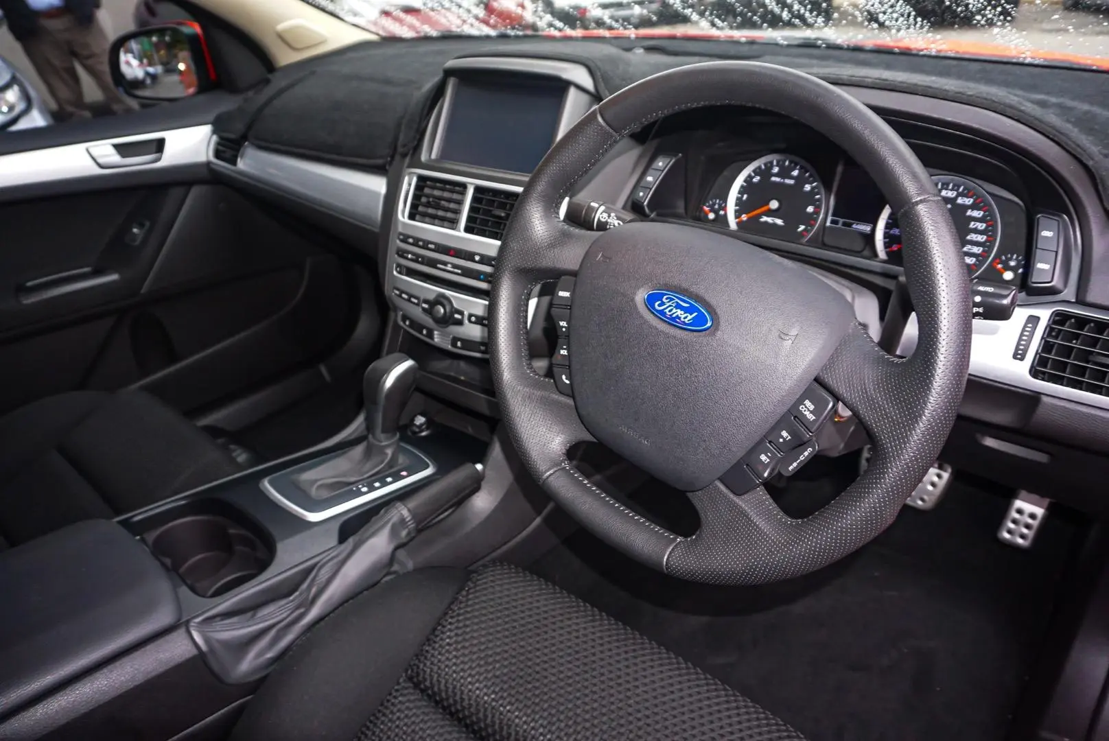 2014 Ford Falcon Image 6