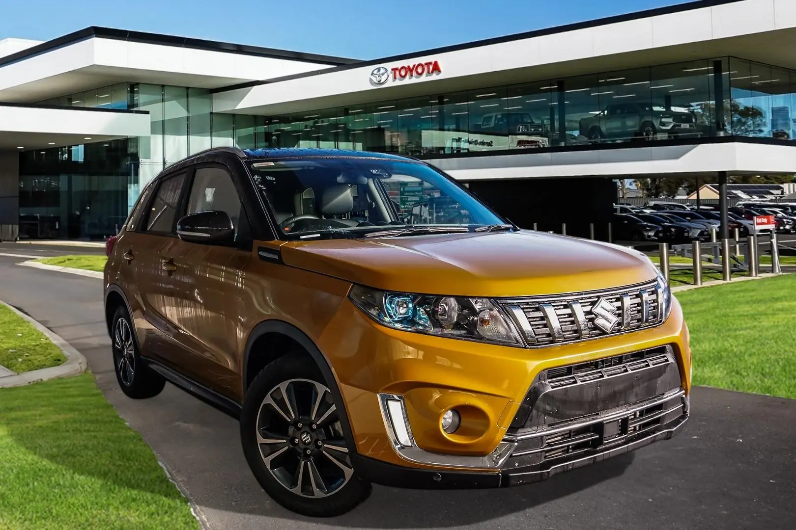 2023 Suzuki Vitara Gallery Image 1