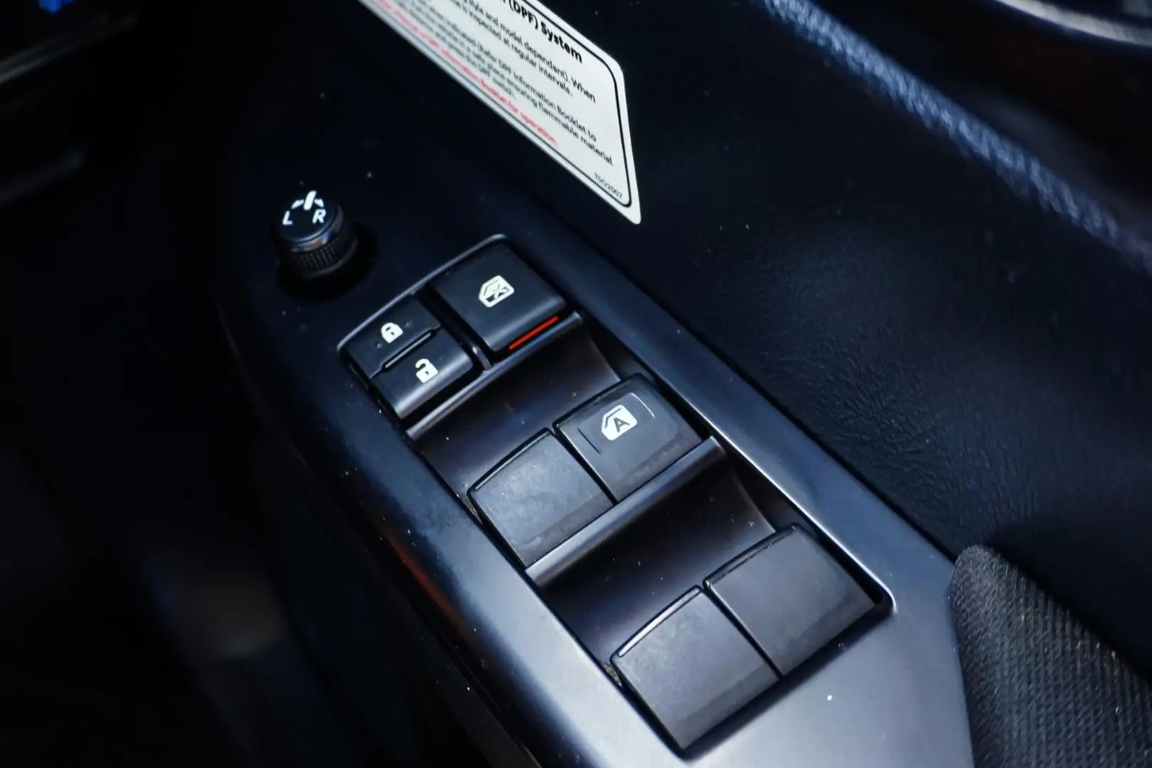 2021 Toyota Hilux Gallery Image 24