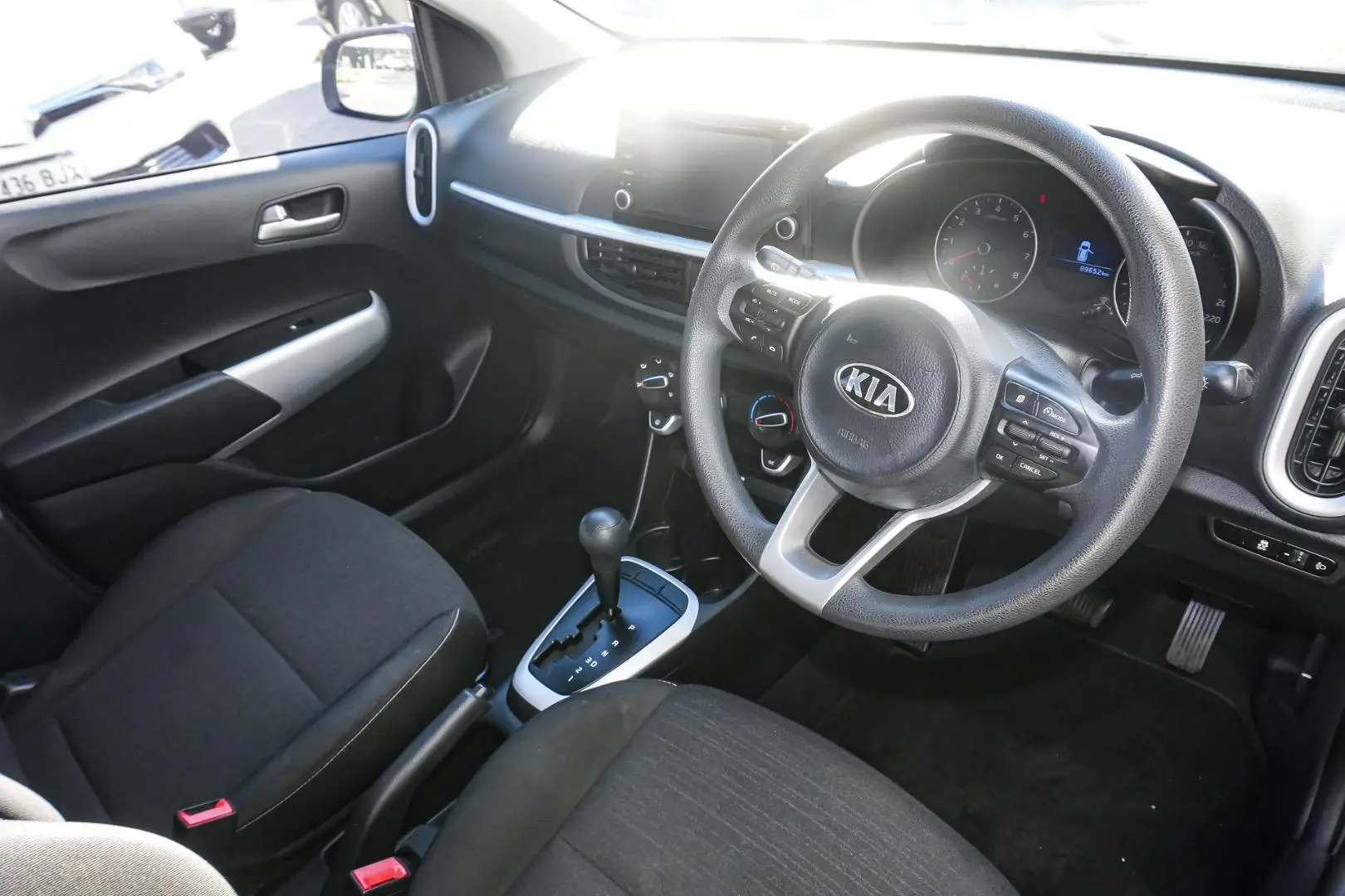 2017 Kia Picanto Gallery Image 7