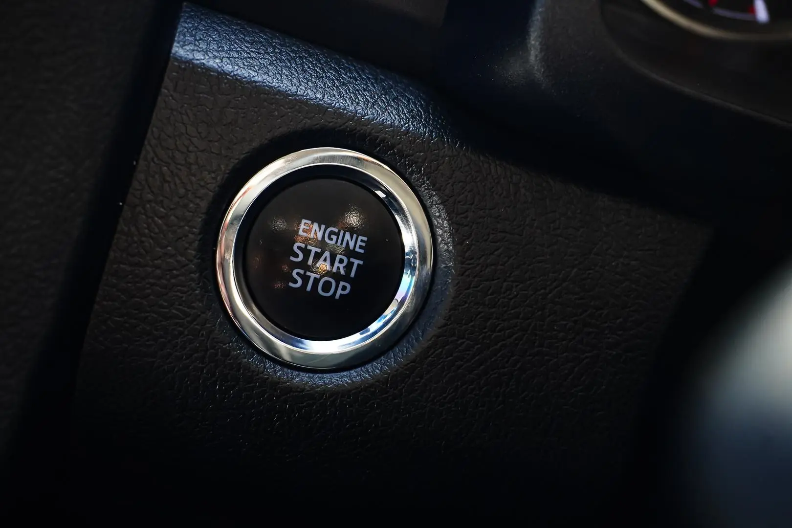 2019 Toyota Granvia Gallery Image 29