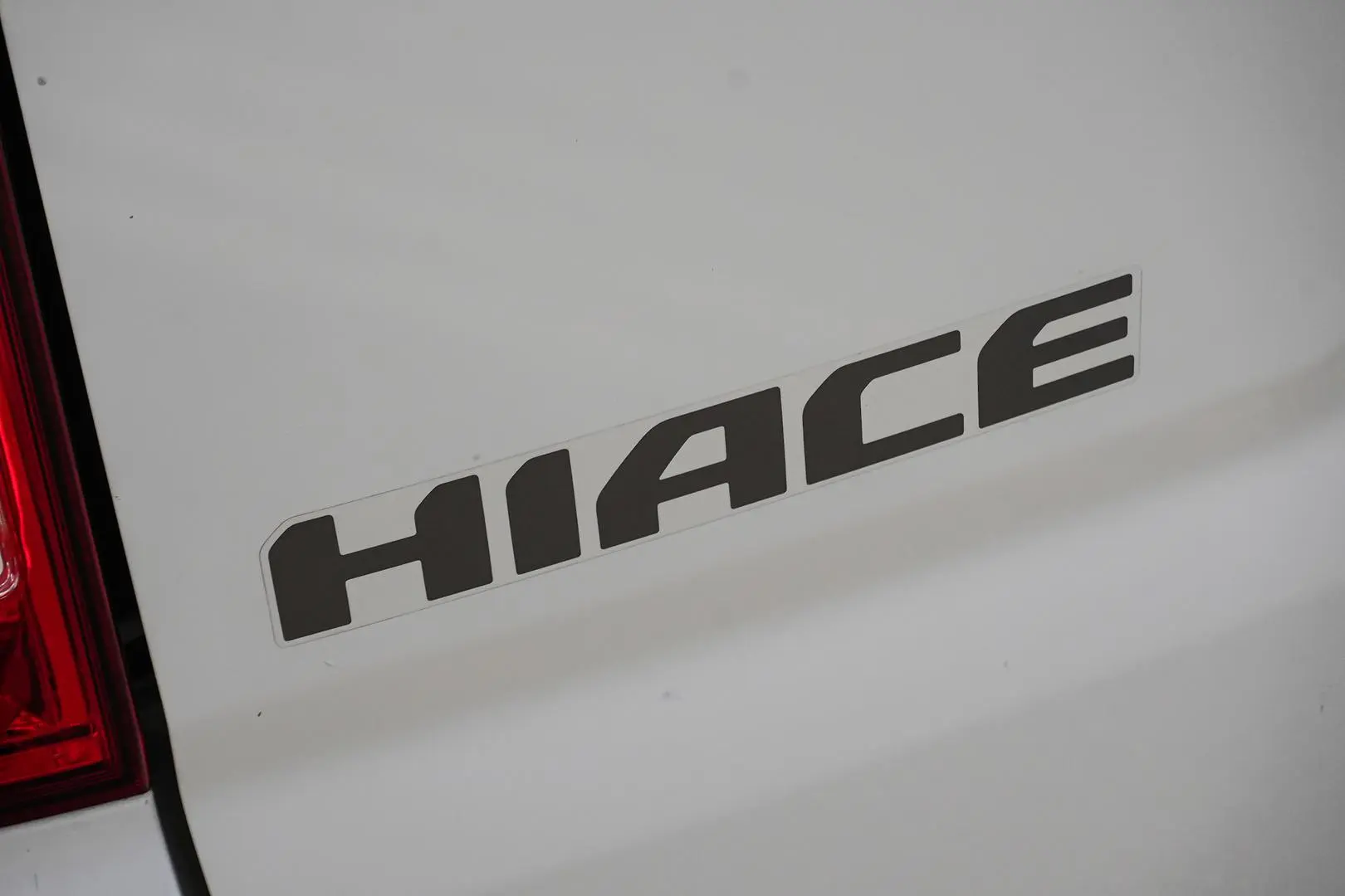 2020 Toyota Hiace Gallery Image 8