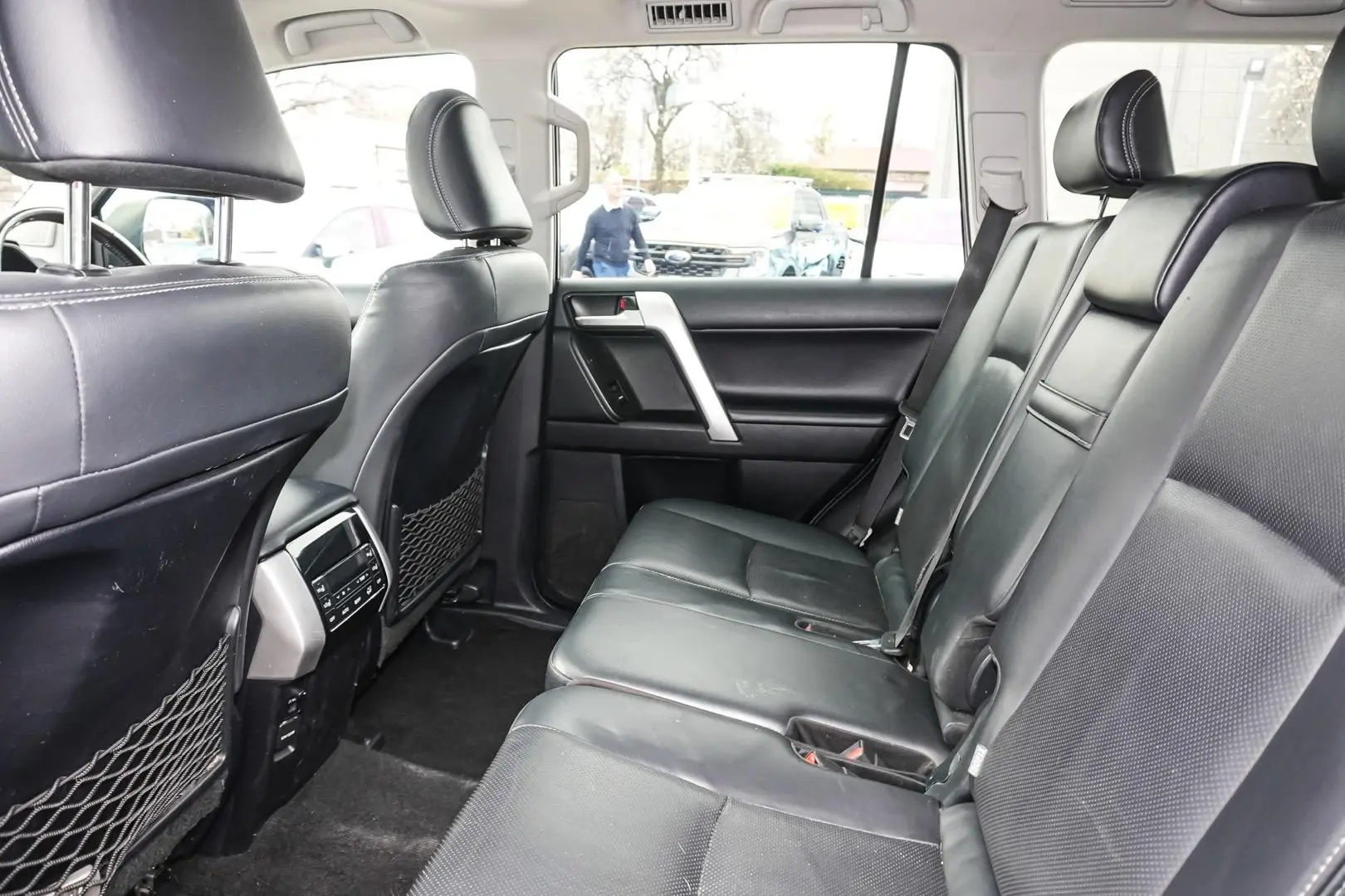 2019 Toyota Landcruiser Prado Gallery Image 8