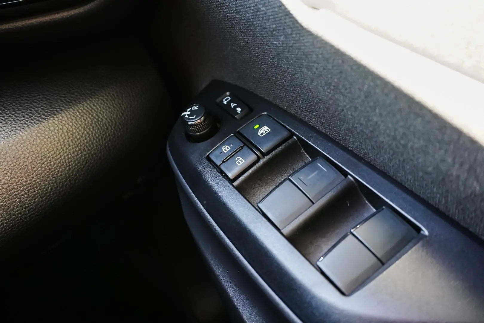 2021 Toyota Yaris Cross Gallery Image 17
