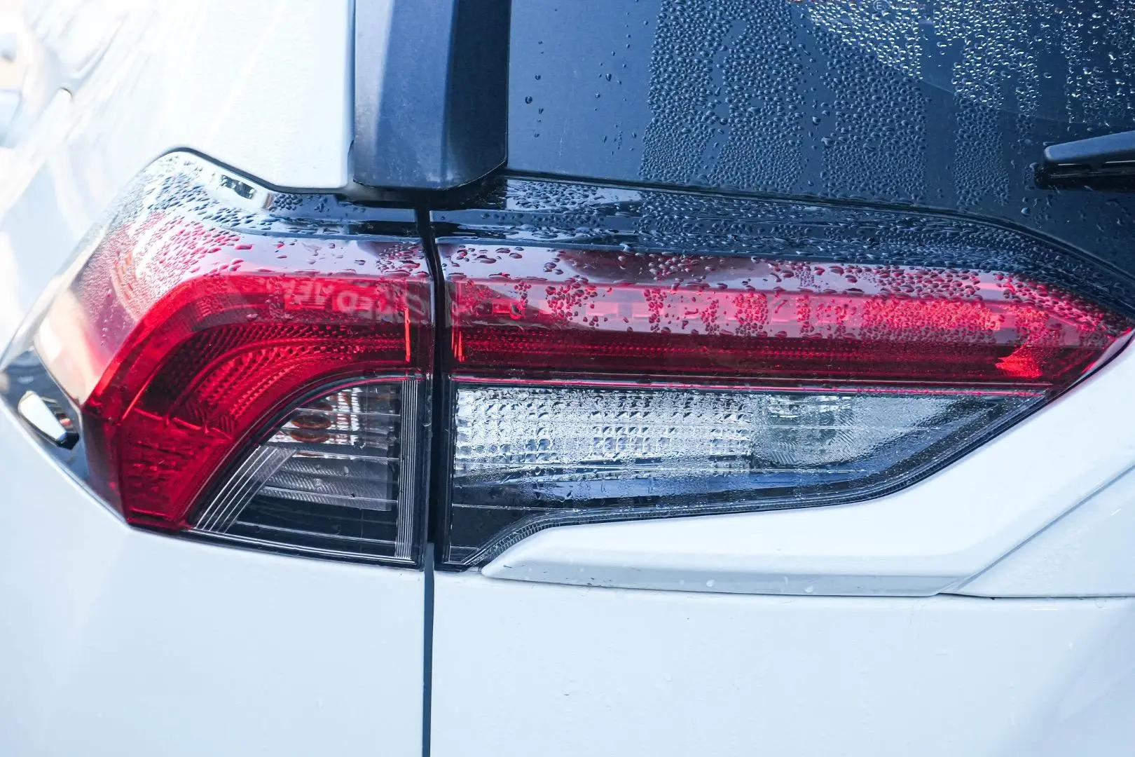 2021 Toyota RAV4 Gallery Image 14